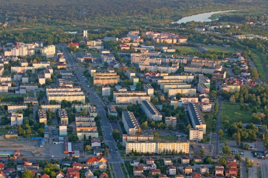 Luksusowy Loft, Z Bezplatnym Parkingiem W Centrum. Wyszków エクステリア 写真